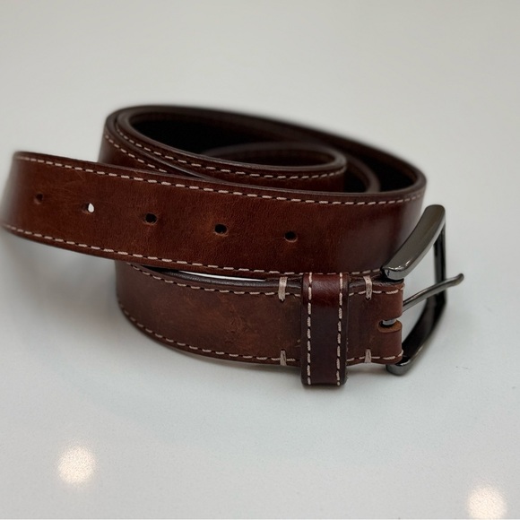 Tommy Bahama Heavy Stitch Brown Leather Belt 50 Inches in Excellent Condition - Picture 2 of 13